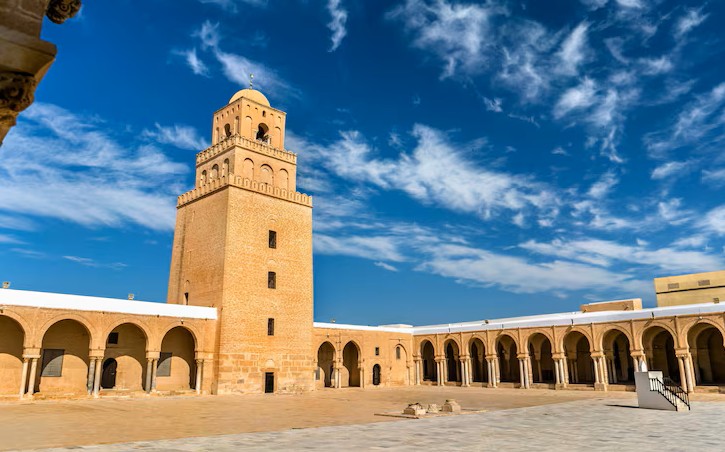 Taxi Tunis Kairouan – transfert ville sainte