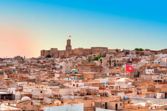 Tunis–Sousse : taxi, louage ou train